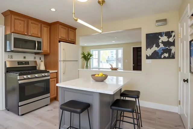 $459,000 | 5 Hayes Street, Unit 5, Maynard, MA 01754