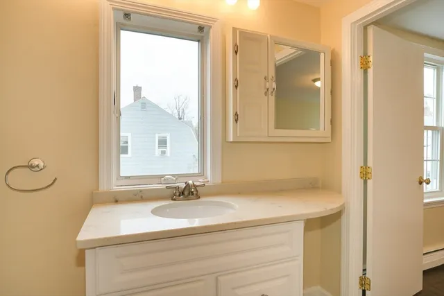 $459,000 | 5 Hayes Street, Unit 5, Maynard, MA 01754