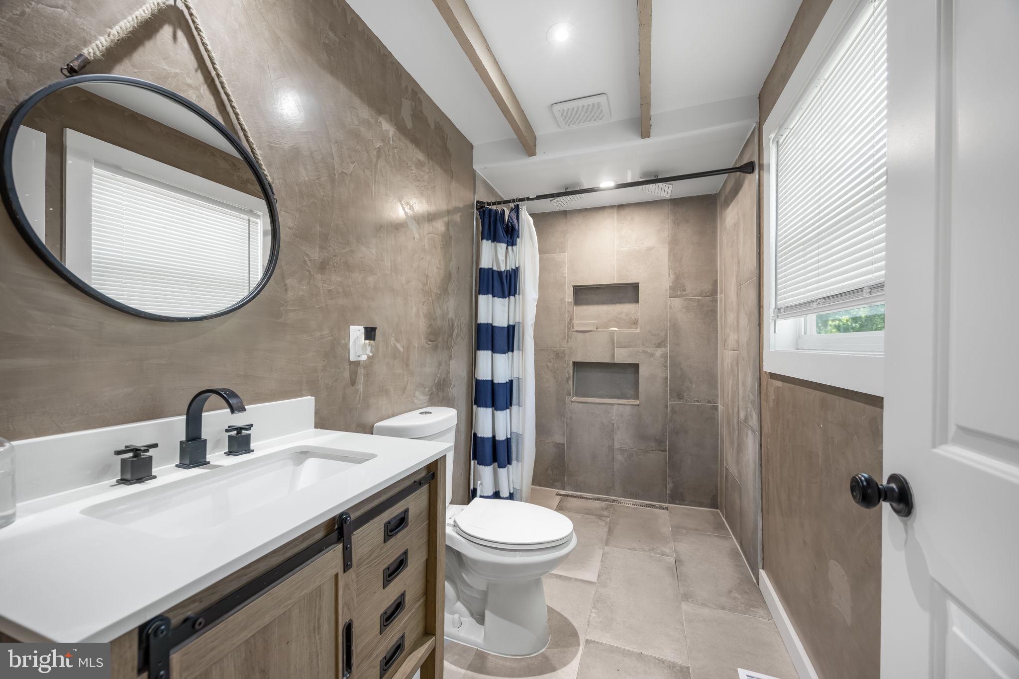 7310 Macedonia Road Woodford, VA 22580 - Photo 10 of 19 Primary Bathroom