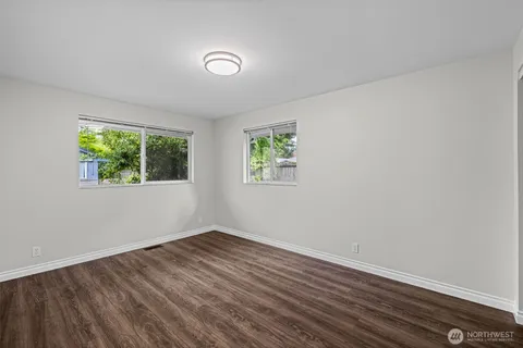 $915,000 | 2157 North 122nd Street, Seattle, WA 98133