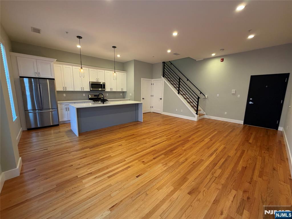 384 Paterson Avenue, Unit 203 East Rutherford, NJ 07073 - Photo 14 of 33 Gallery Image 14