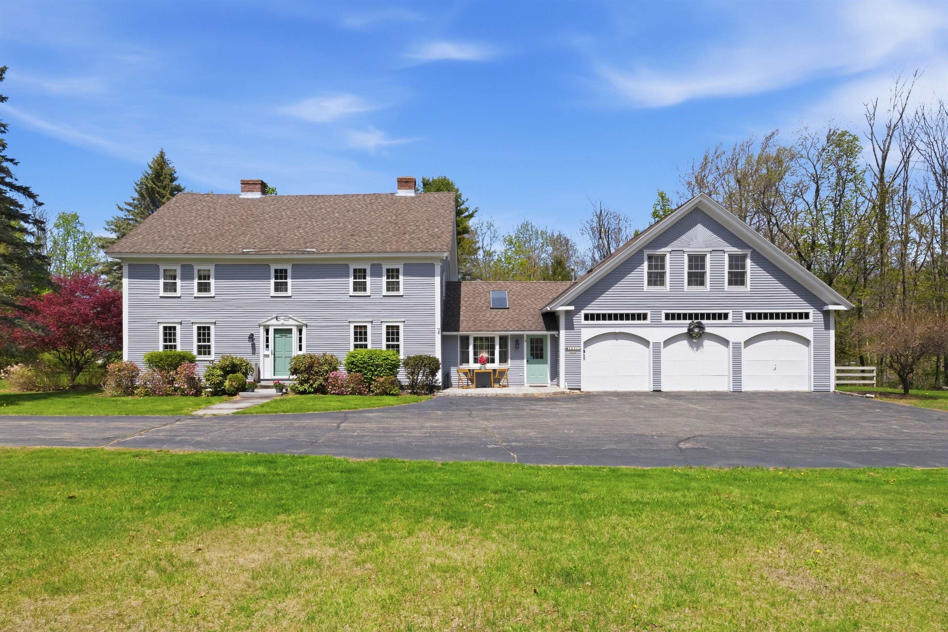 2671 Parade Road Laconia, NH 03246 - Photo 2 of 52