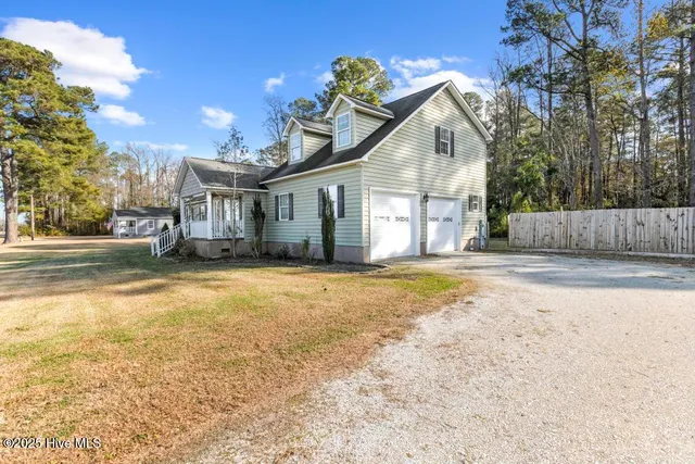 $339,000 | 4161 Middle Road, Trenton, NC 28585