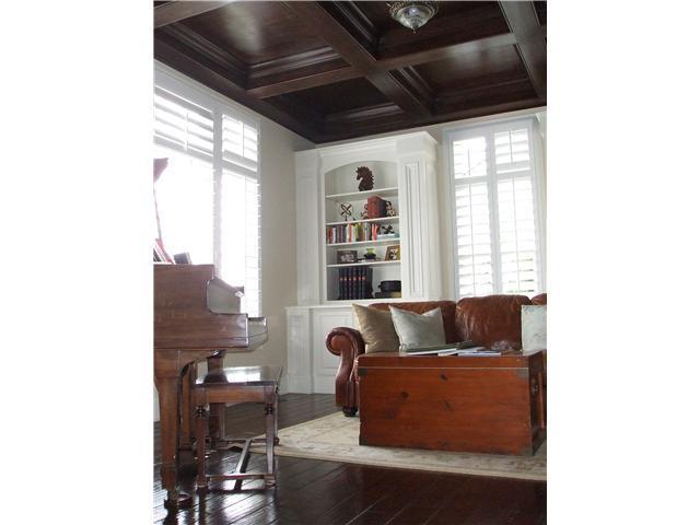 2183 Finchley Road Carmel, IN 46032 - Photo 10 of 24 Gallery Image 10