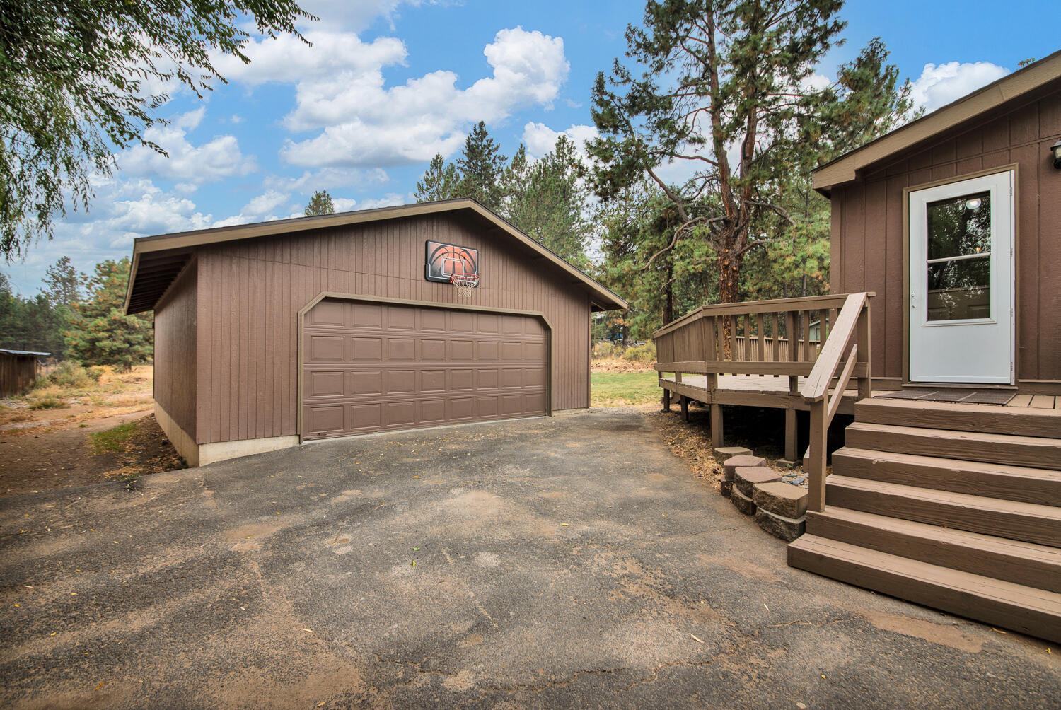 19145 Shoshone Road Bend, OR 97702 - Photo 27 of 36 MLS27