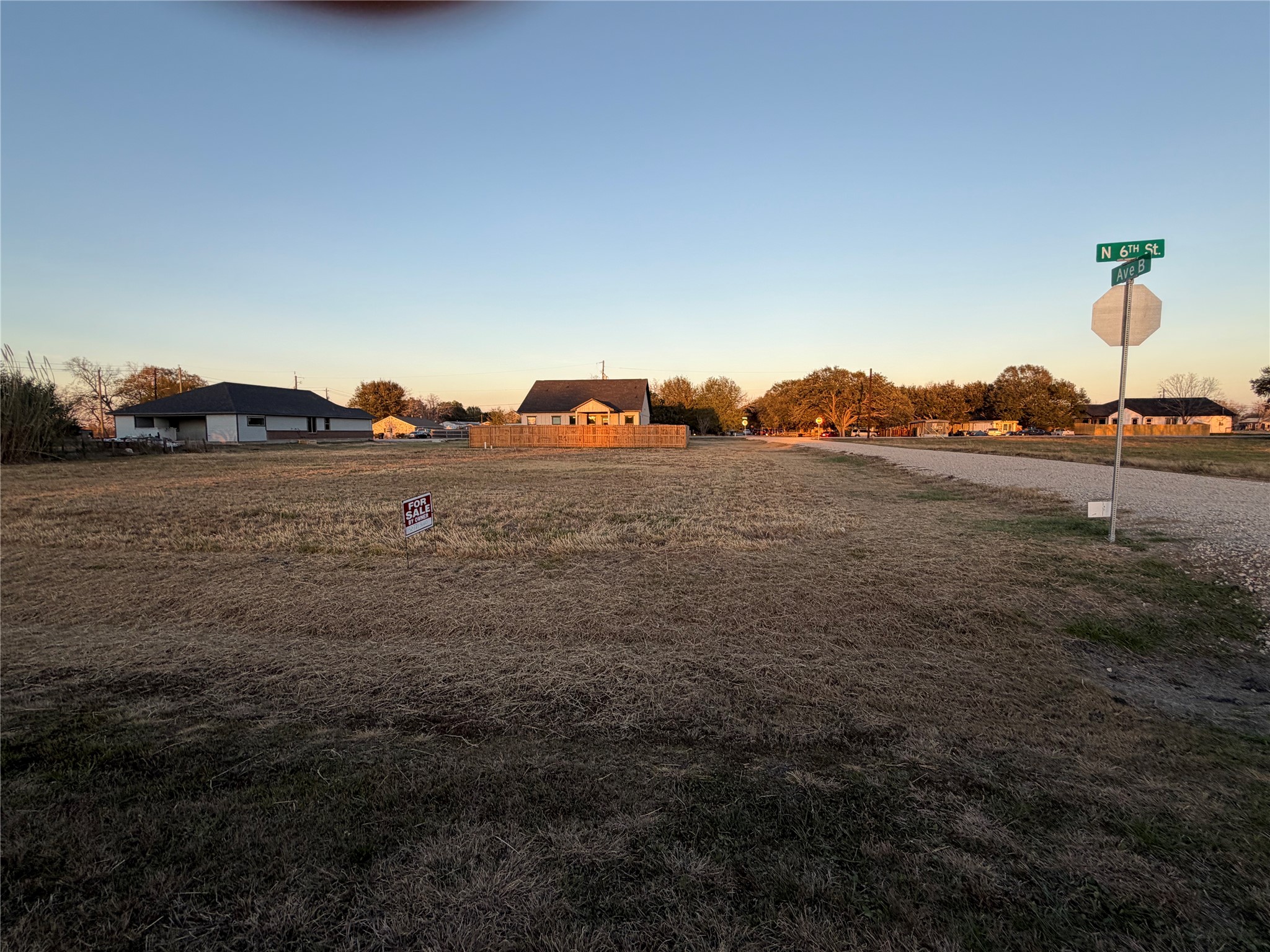 6-th 6-th Street Beasley, TX 77417 - Photo 1 of 4