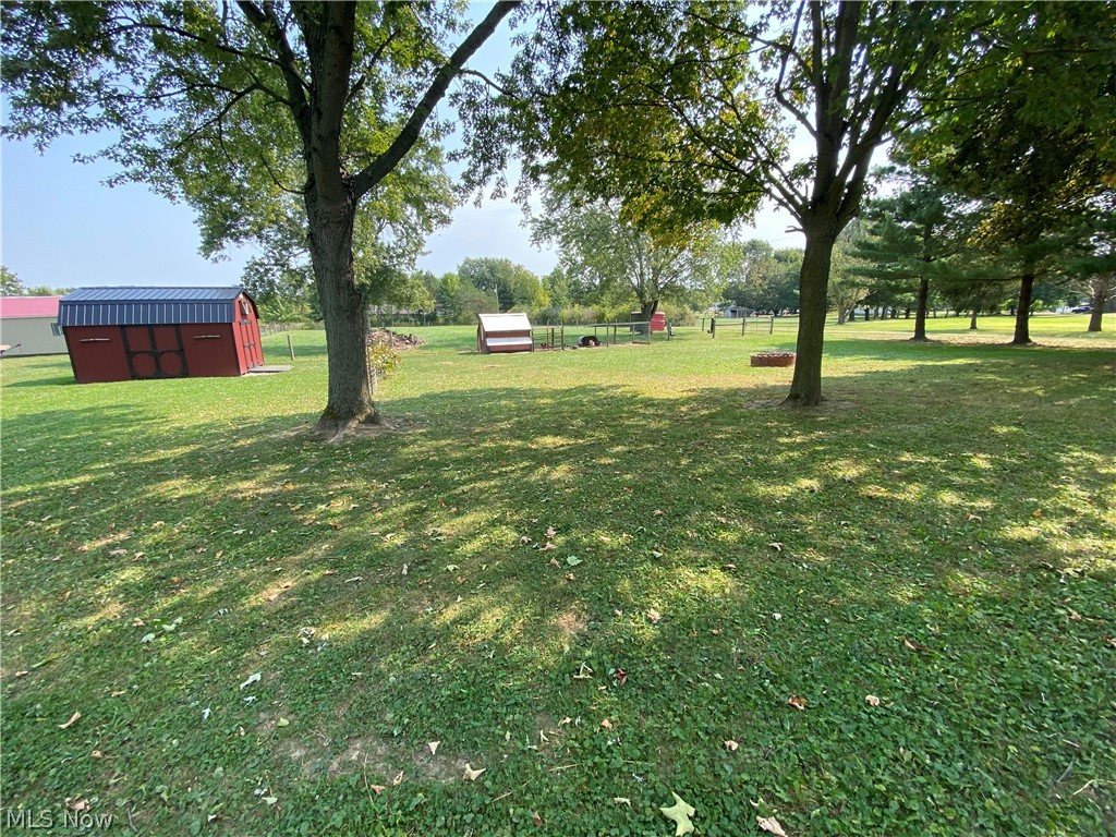 8499 Cleveland Road Creston, OH 44217 - Photo 10 of 35