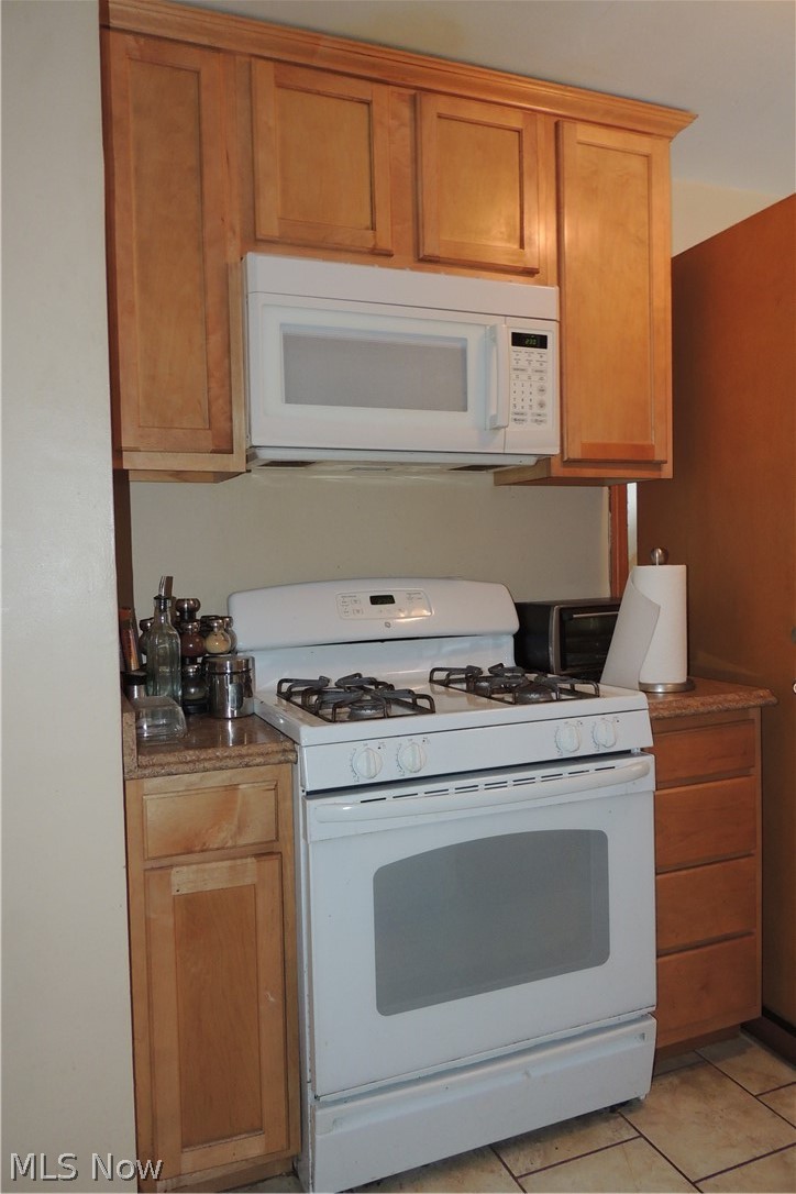 3480 Warren Road Cleveland, OH 44111 - Photo 7 of 33 Gallery Image 7
