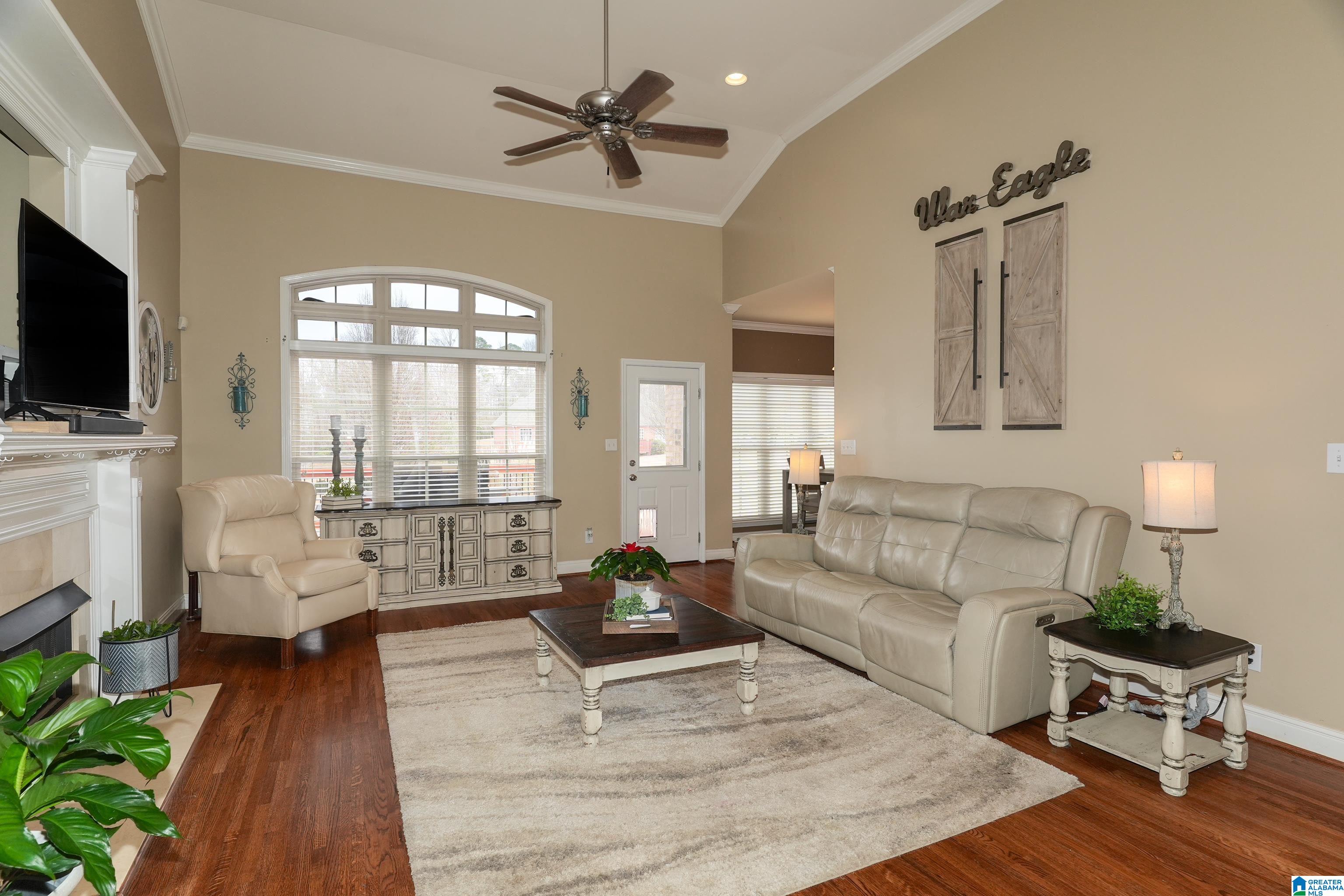 2732 Hanover Circle Bessemer, AL 35023 - Photo 5 of 43