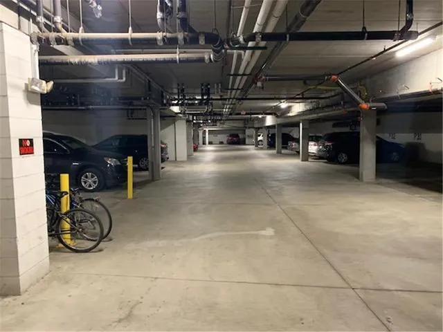 $1,800 | 619 Southeast 8th Street, Minneapolis, MN 55414