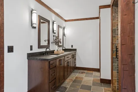 $1,250,000 | 901 Creekwood Court, Brentwood, TN 37027