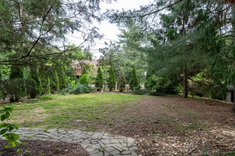 $1,250,000 | 901 Creekwood Court, Brentwood, TN 37027