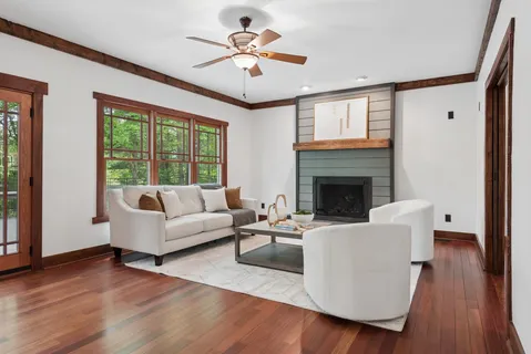 $1,250,000 | 901 Creekwood Court, Brentwood, TN 37027