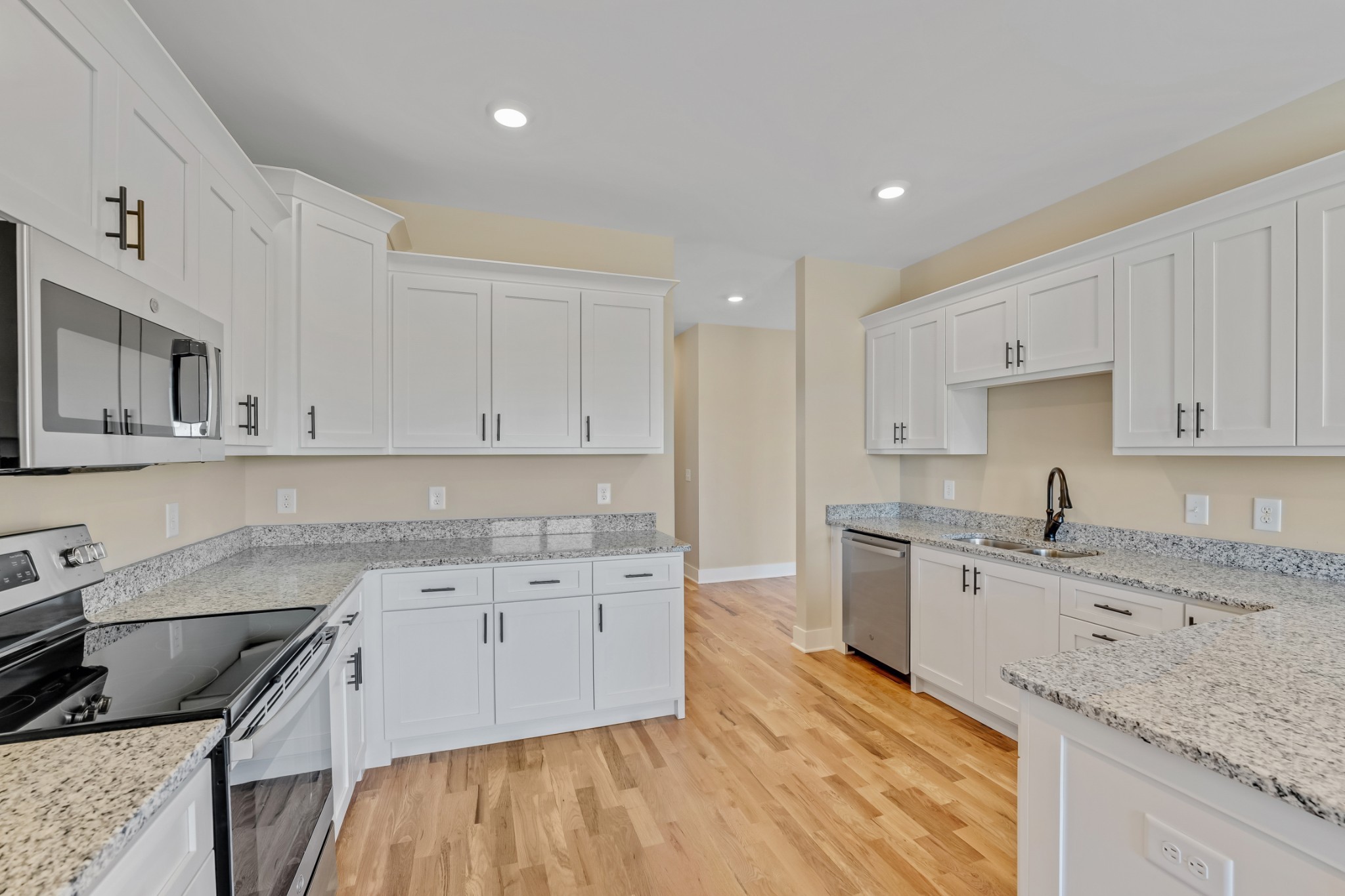 5395 Roy Holman Road Springfield, TN 37172 - Photo 12 of 23 Gallery Image 12