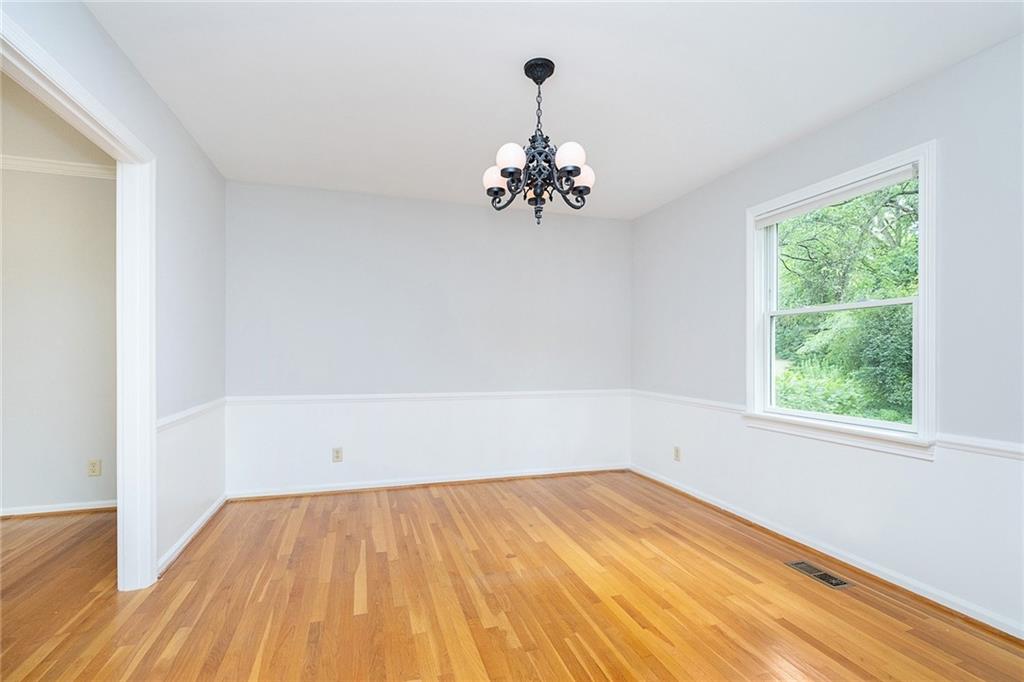 8719 Lancaster Road Indianapolis, IN 46260 - Photo 13 of 41 Gallery Image 13