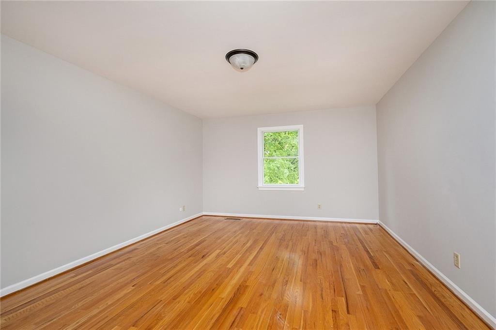 8719 Lancaster Road Indianapolis, IN 46260 - Photo 15 of 41 Gallery Image 15