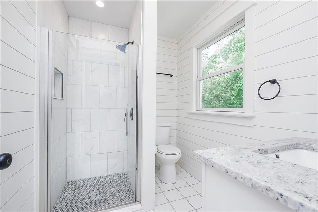 8719 Lancaster Road Indianapolis, IN 46260 - Photo 18 of 41 Gallery Image 18