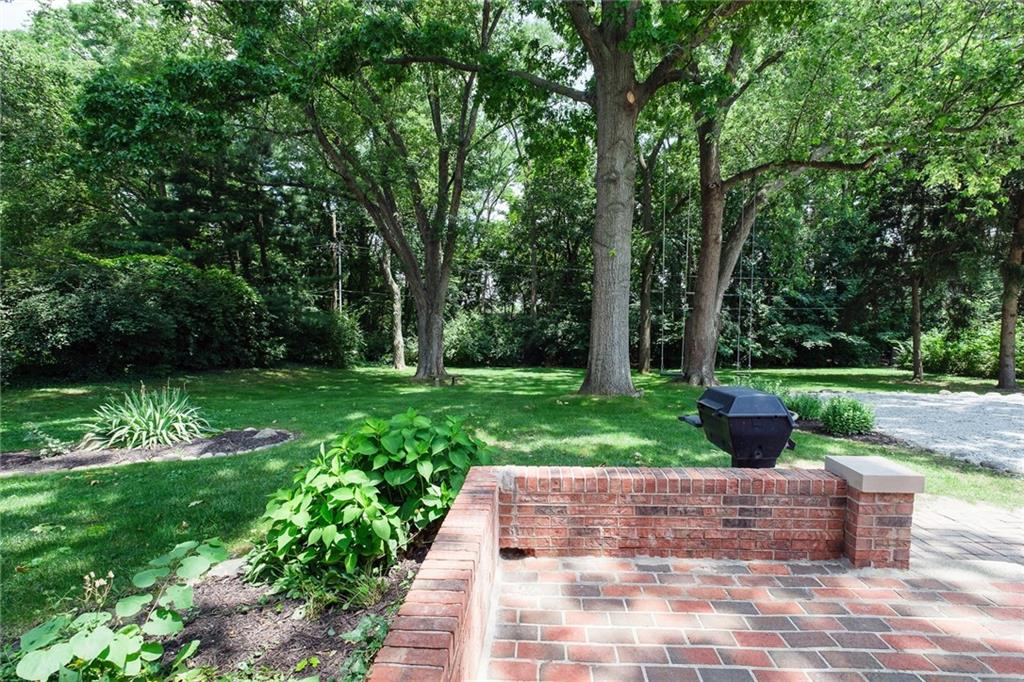 8719 Lancaster Road Indianapolis, IN 46260 - Photo 35 of 41 Gallery Image 35