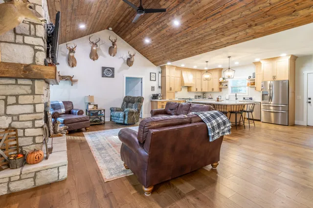 $620,000 | 1320 Jones Crossing Road, Whitwell, TN 37397