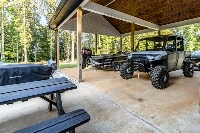 $620,000 | 1320 Jones Crossing Road, Whitwell, TN 37397