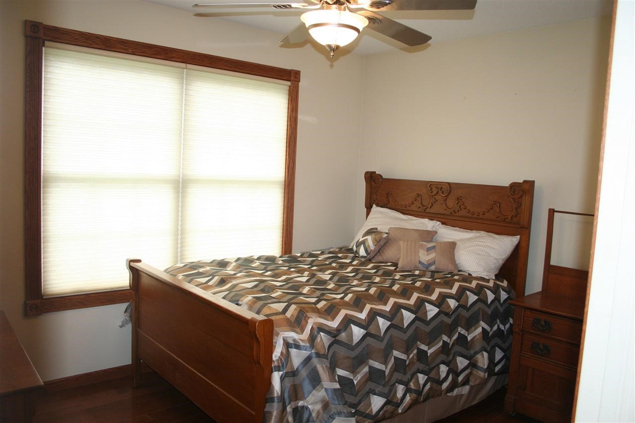 6238 Farrand Road Clio, MI 48420 - Photo 15 of 26 21525496-14.JPG