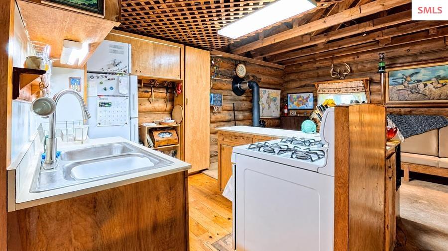 415 Al's Welding Road Spirit Lake, ID 83869 - Photo 16 of 28 Gallery Image 16