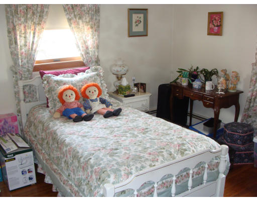 12 Apple Tree Road Tewksbury, MA 01876 - Photo 10 of 14 Gallery Image 10