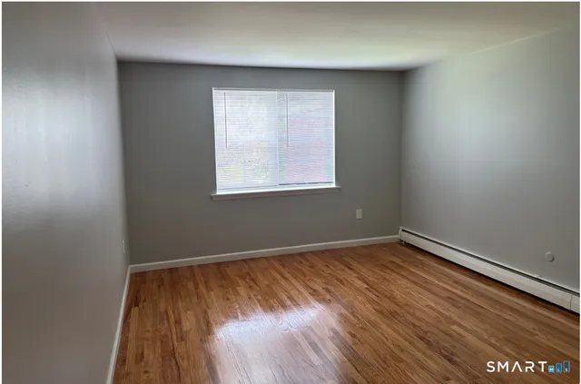 $1,850 | 72 Folly Brook Boulevard, Unit 322, Wethersfield, CT 06109