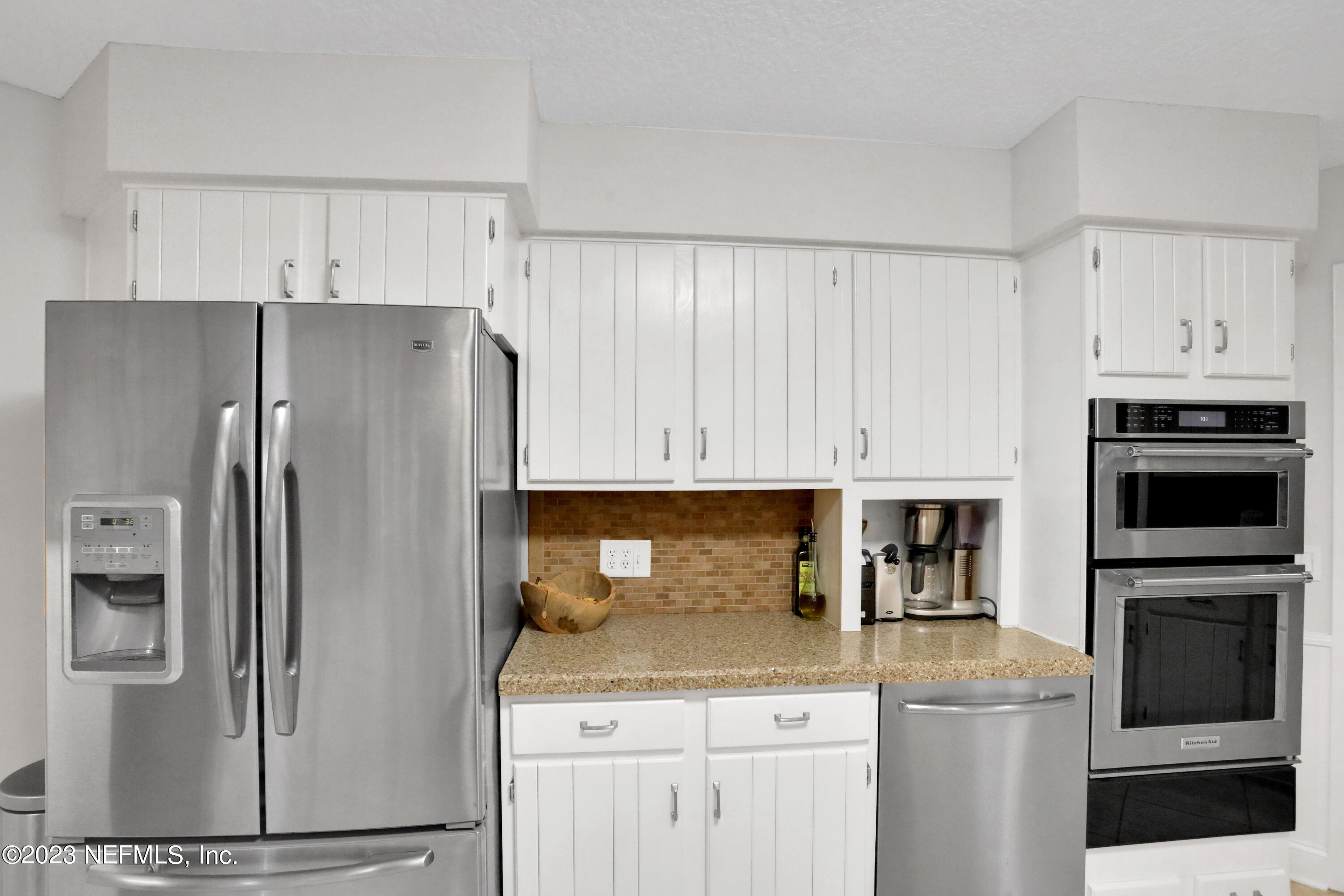 1354 Pinewood Road Jacksonville Beach, FL 32250 - Photo 20 of 77 7O0A4962