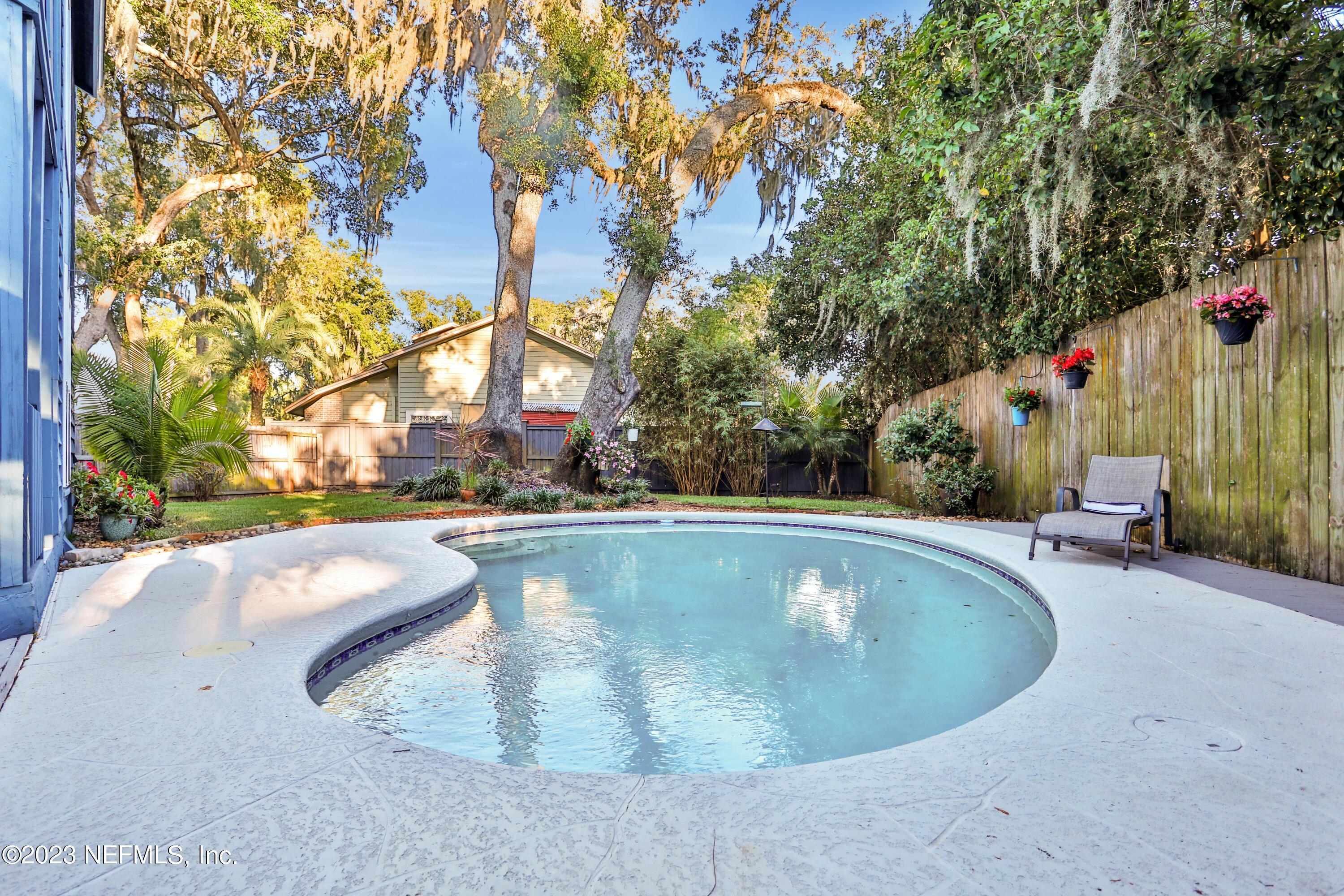 1354 Pinewood Road Jacksonville Beach, FL 32250 - Photo 51 of 77 7O0A4757
