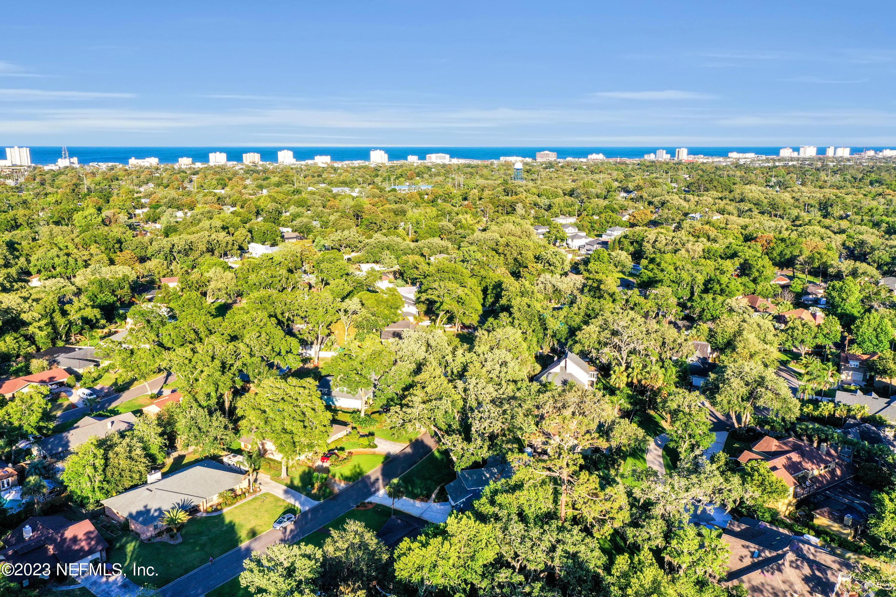 1354 Pinewood Road Jacksonville Beach, FL 32250 - Photo 76 of 77 photo 3