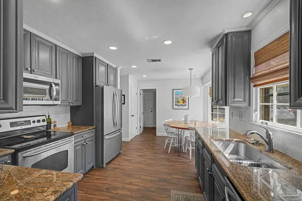 $615,000 | 4580 Lavallet Lane, Pensacola, FL 32504