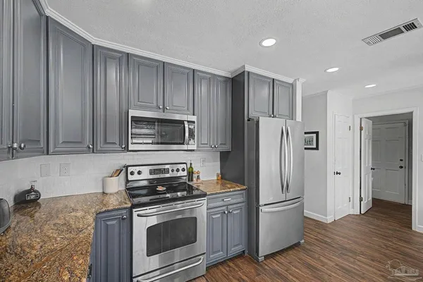 $615,000 | 4580 Lavallet Lane, Pensacola, FL 32504