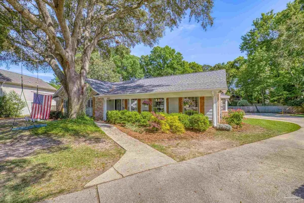 $615,000 | 4580 Lavallet Lane, Pensacola, FL 32504