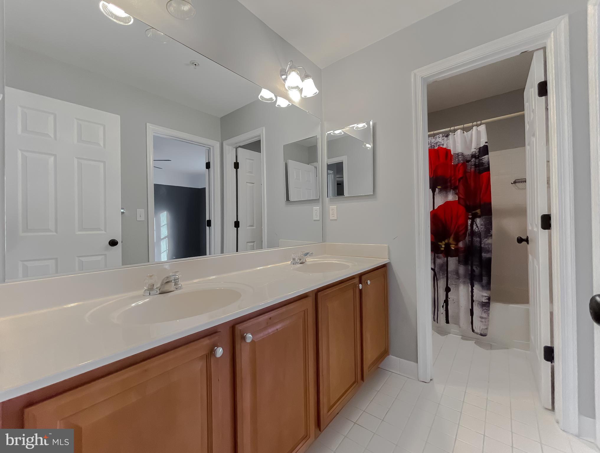 14264 Foxhall Road, Unit 24 Solomons, MD 20629 - Photo 38 of 56 Upper Full Bath