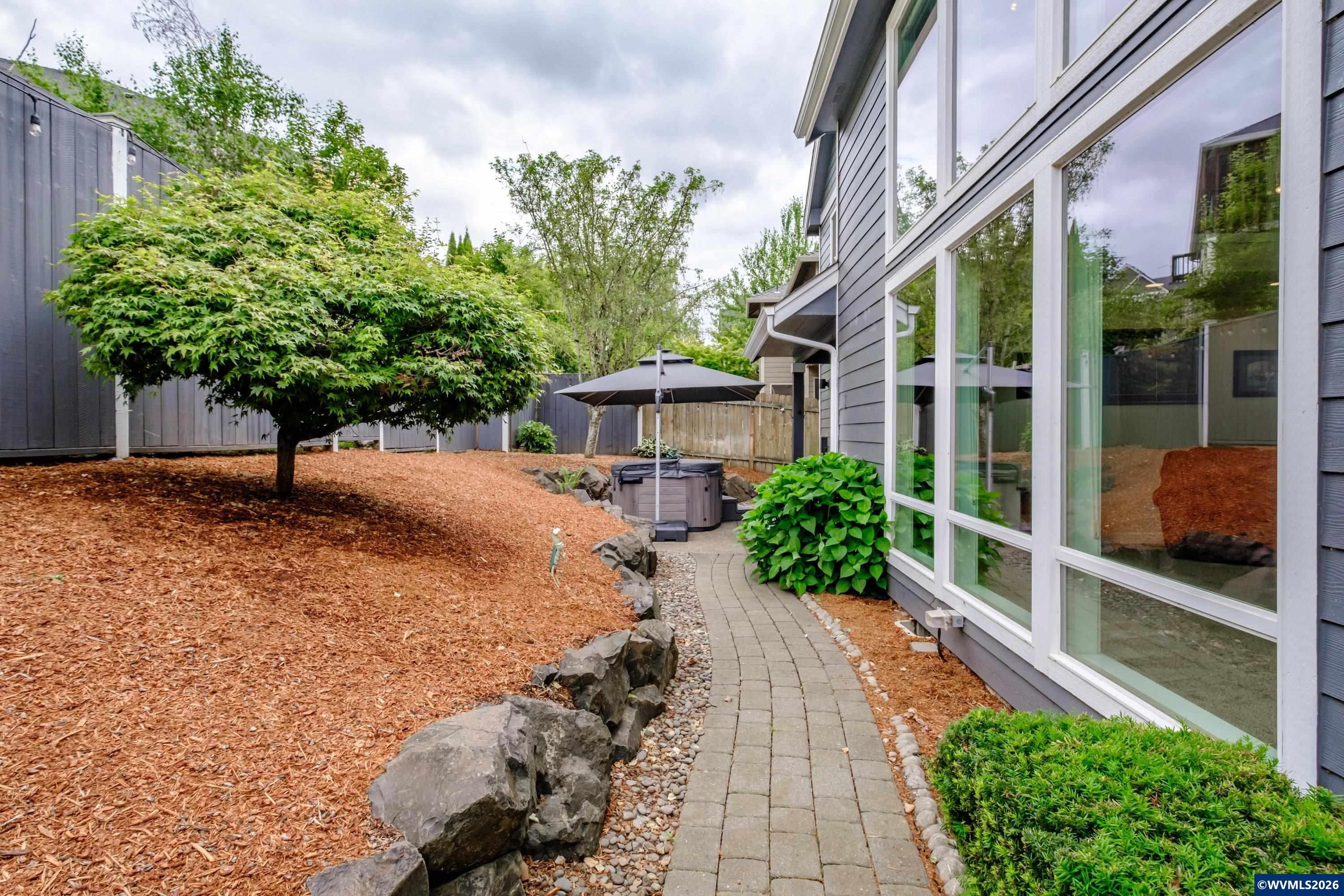 2697 Islander Avenue Northwest Salem, OR 97304 - Photo 47 of 50