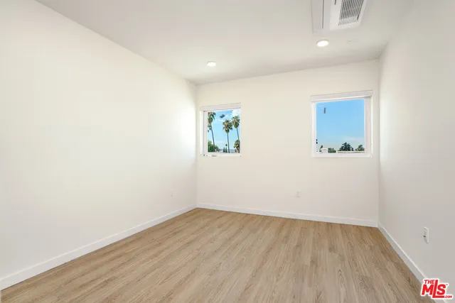 $11,500,000 | 14631 Erwin Street, Van Nuys, CA 91411