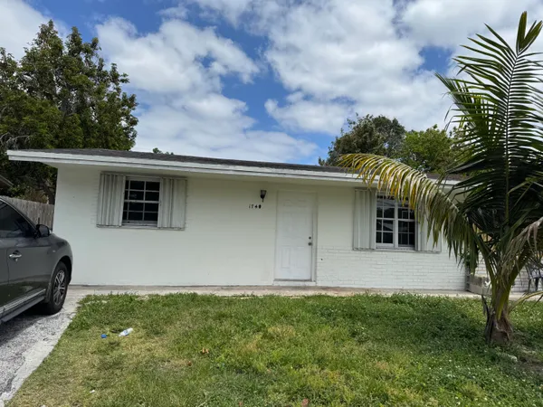 $2,250 | 1740 Southwest 70th Way, North Lauderdale, FL 33068