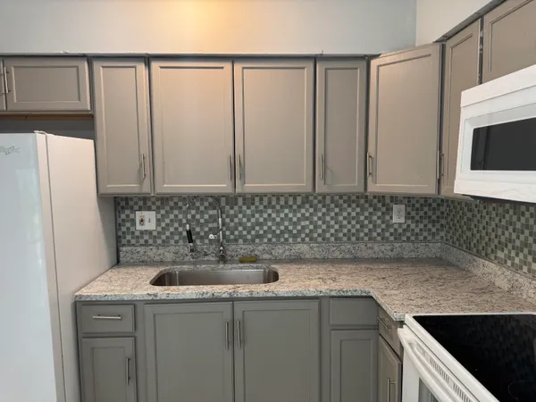 $2,250 | 1740 Southwest 70th Way, North Lauderdale, FL 33068