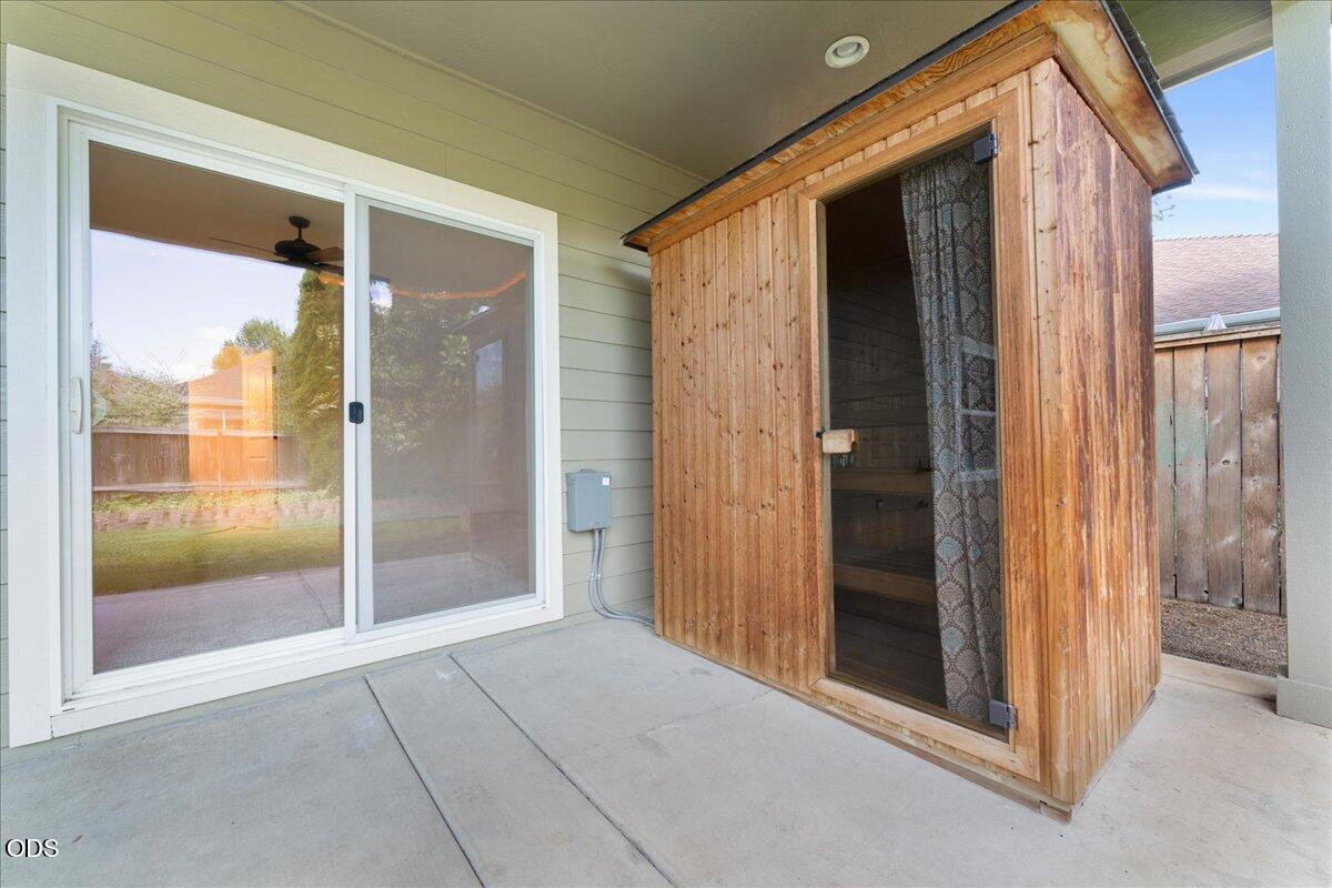 13 Portabello Way Eagle Point, OR 97524 - Photo 42 of 51