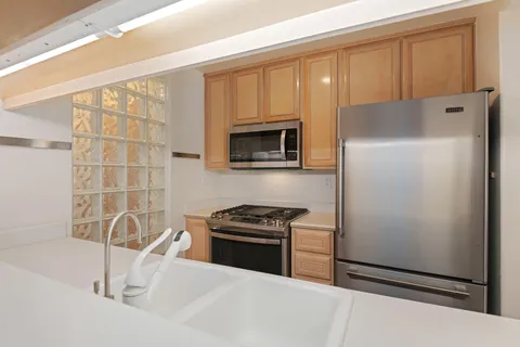 $1,575,000 | 118 Por La Mar Circle, Santa Barbara, CA 93103