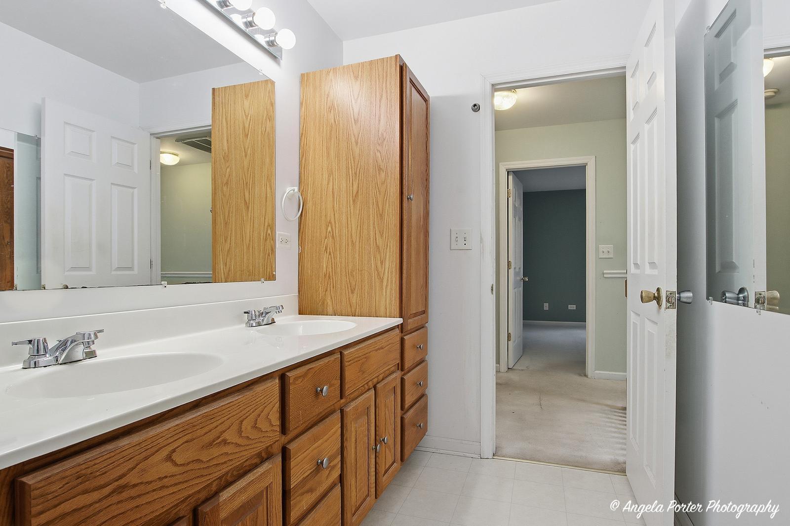 33639 North Greentree Road Grayslake, IL 60030 - Photo 16 of 29