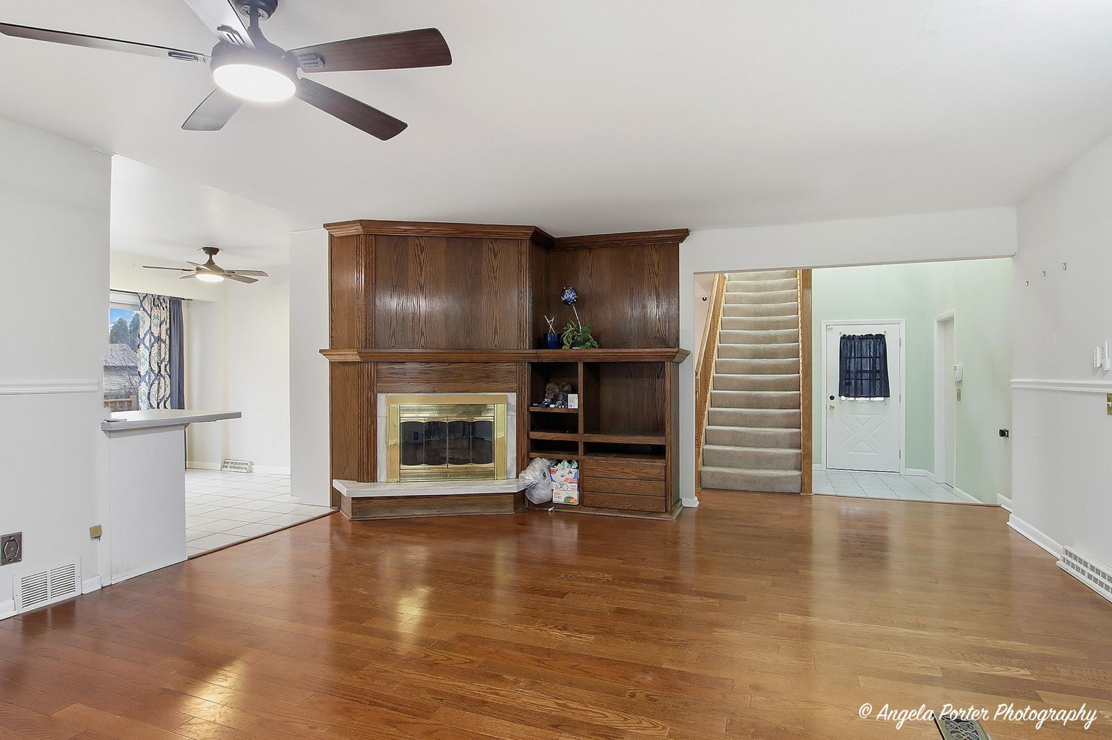 33639 North Greentree Road Grayslake, IL 60030 - Photo 2 of 29