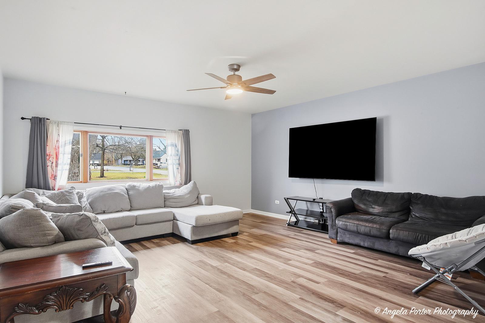 33639 North Greentree Road Grayslake, IL 60030 - Photo 6 of 29