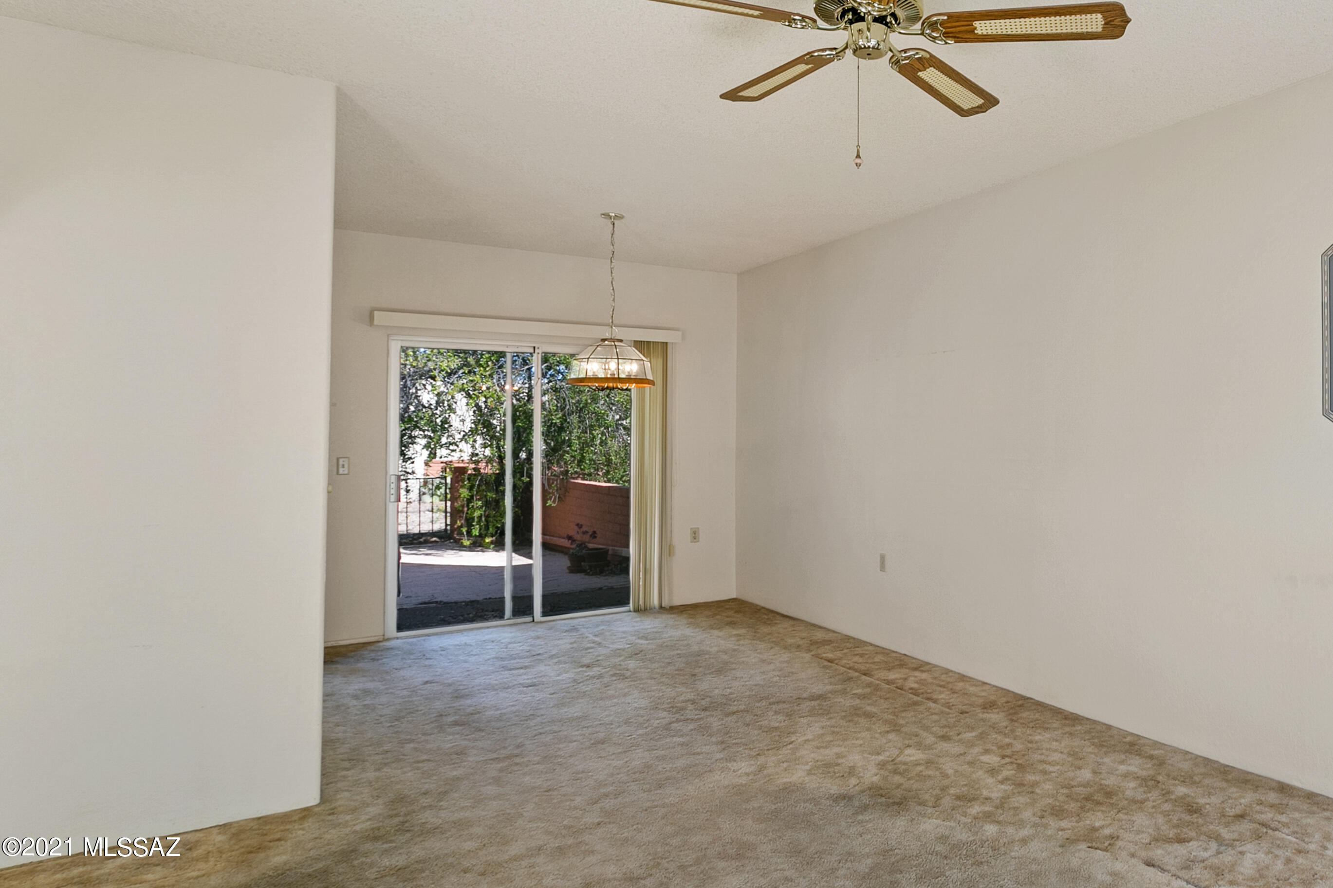 810 West Rio-Altar Green Valley, AZ 85614 - Photo 5 of 20 Gallery Image 5