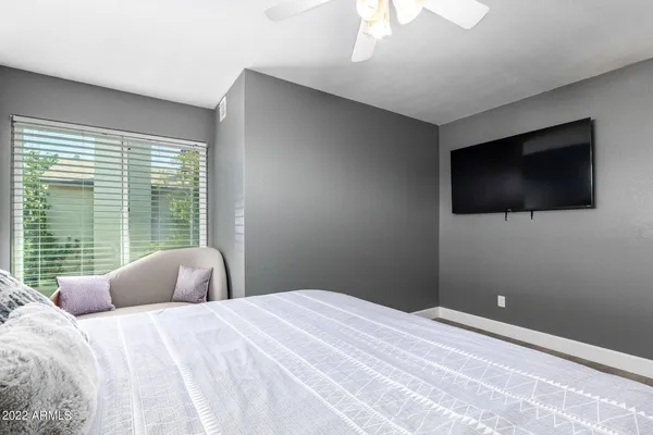 $2,500 | 1502 East Topeka Drive, Phoenix, AZ 85024