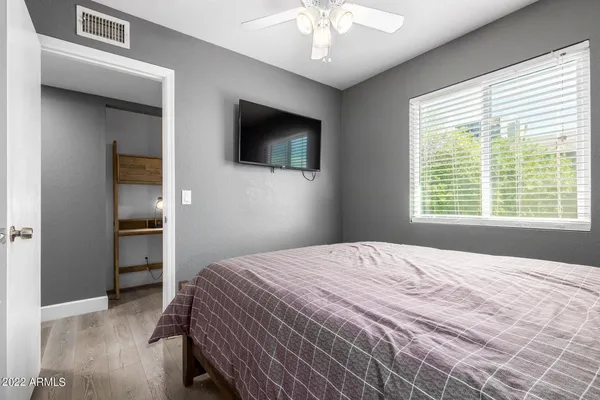 $2,500 | 1502 East Topeka Drive, Phoenix, AZ 85024