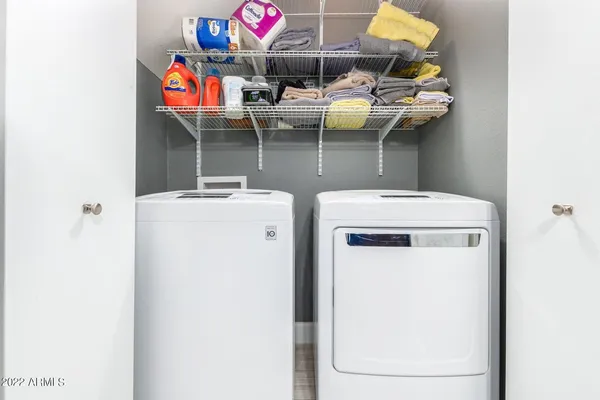 $2,500 | 1502 East Topeka Drive, Phoenix, AZ 85024