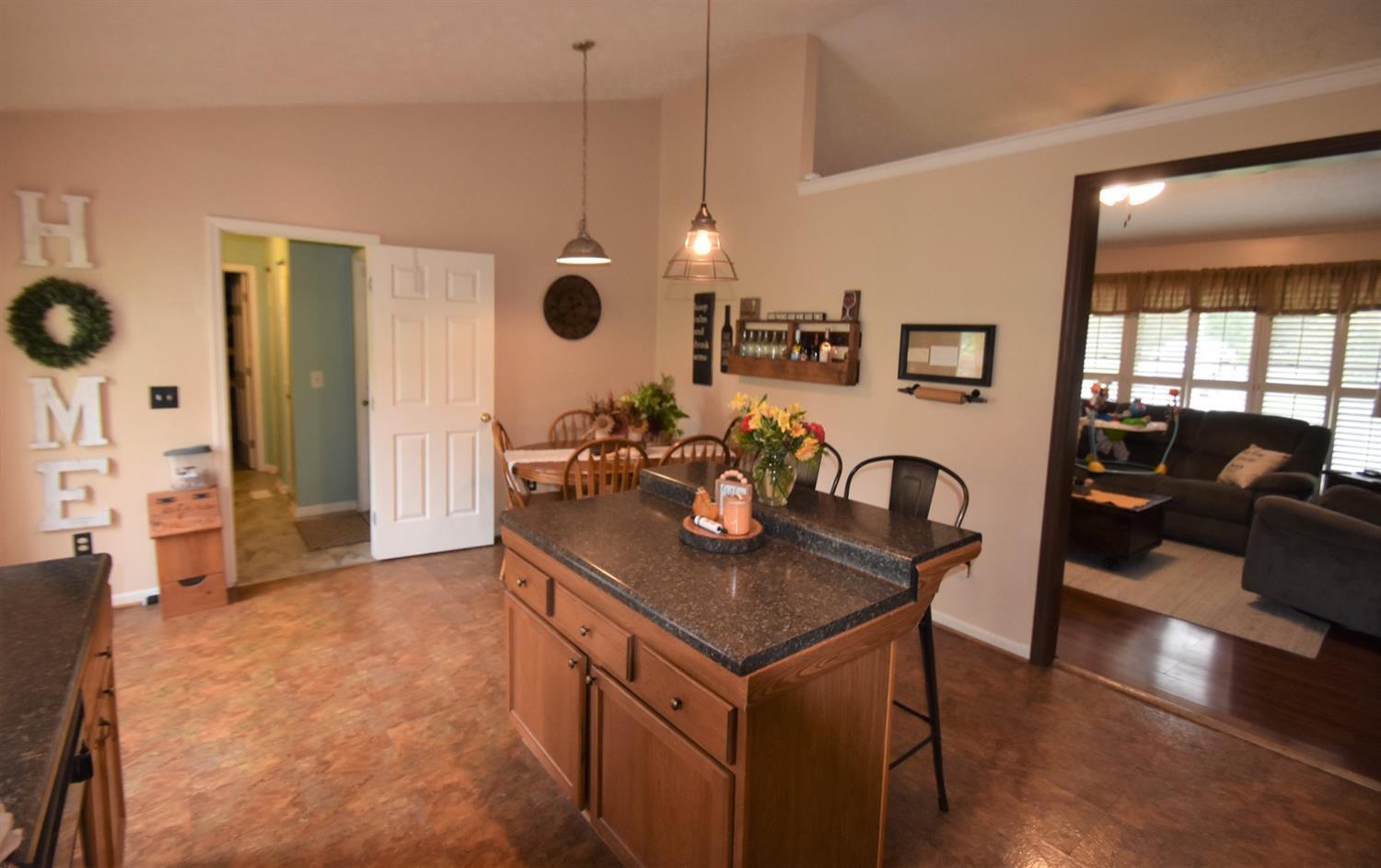 3682 Hamilton Richmond Road Hamilton, OH 45013 - Photo 13 of 35 Gallery Image 13