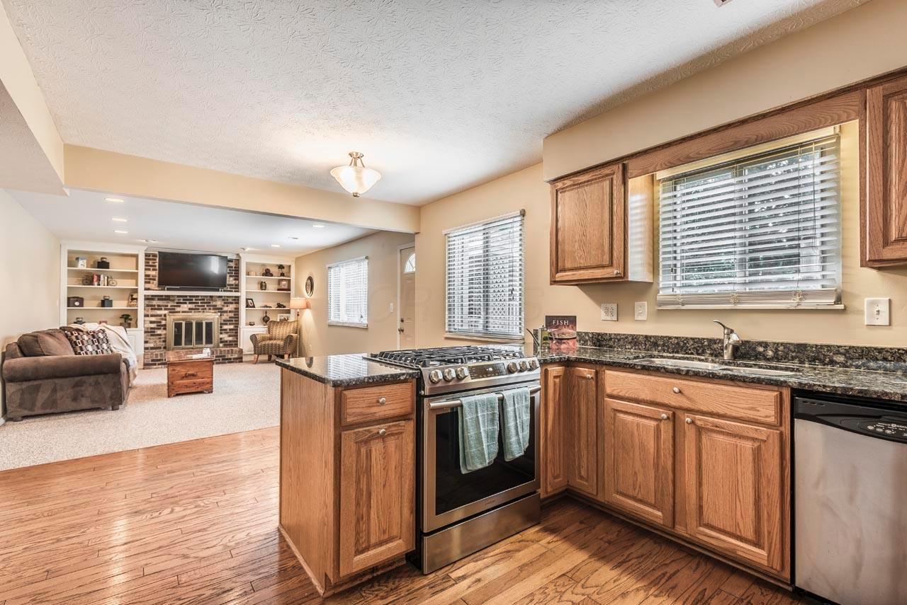 8241 Longhorn Road Powell, OH 43065 - Photo 10 of 37 Gallery Image 10